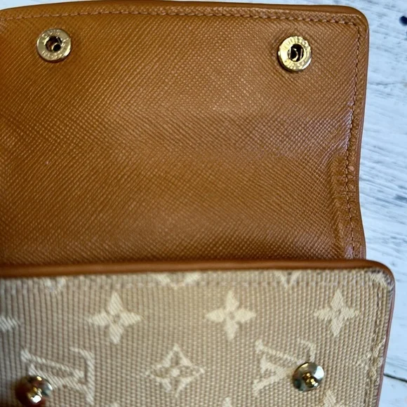 Louis Vuitton beige monogram Mini Lin Canvas Compact wallet